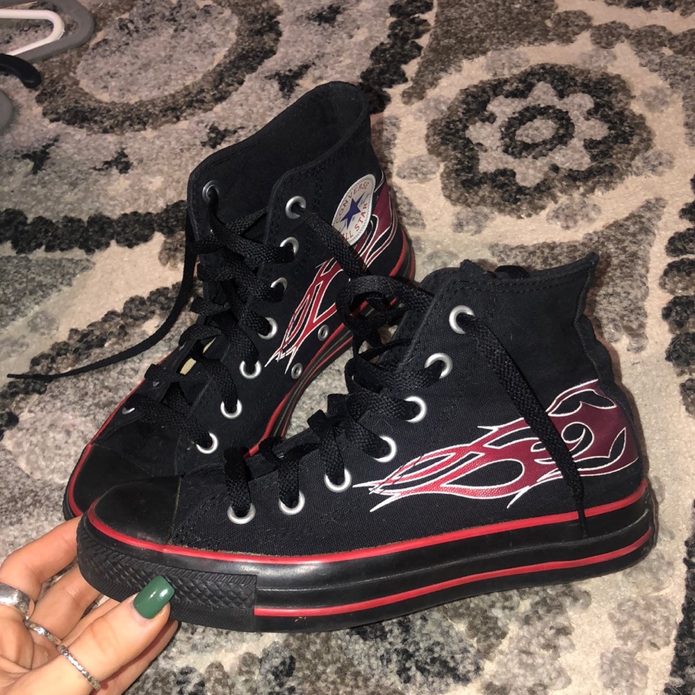 Black Flame High Top Converse 🔥 Women’s 6
